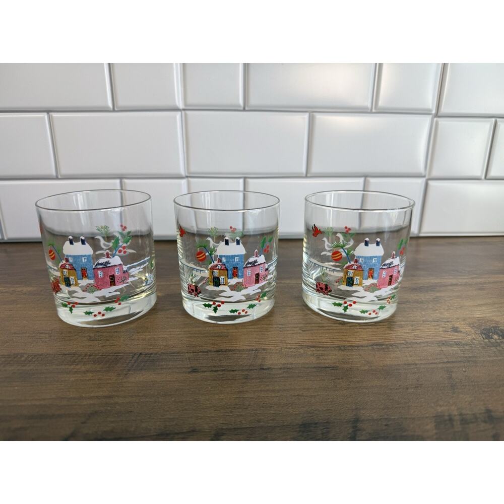 RARE 3 International Heartland Tableworks Christmas Small Glasses- Cozy Cottage